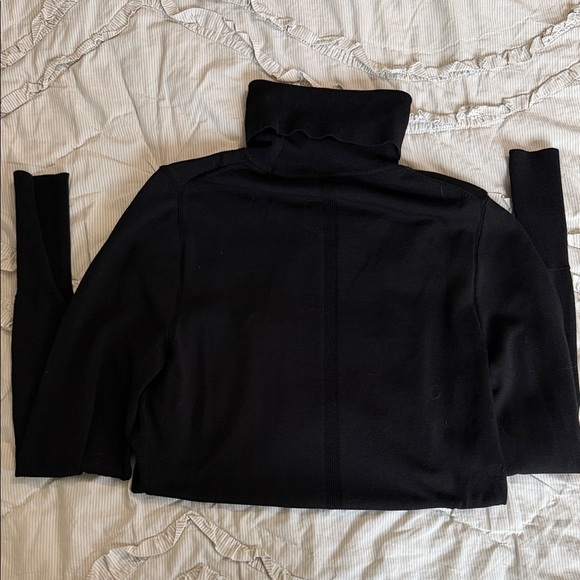 Express turtleneck sweater - Picture 5 of 5